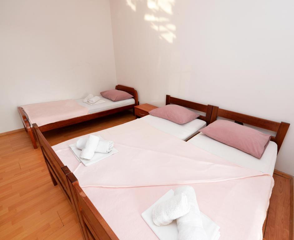 Apartments Rem 노바야 외부 사진