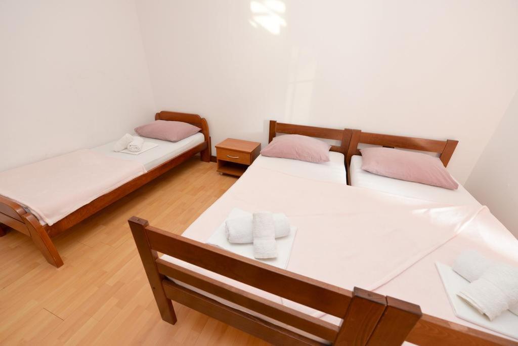 Apartments Rem 노바야 외부 사진